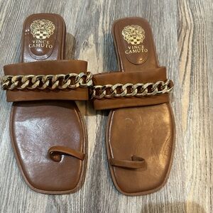 Vince Camuto Sandal !!!